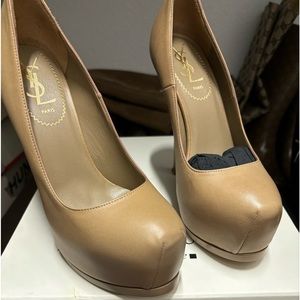 New ysl size 6 still with box and tag